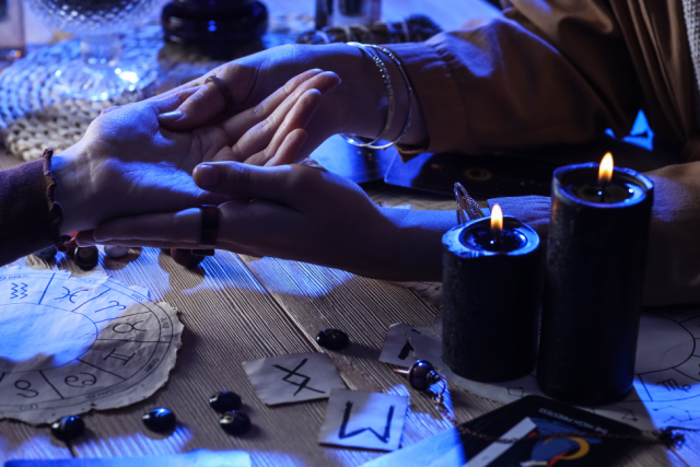 What a Spiritual Growth Reading Can Tell You About Patterns Repeating in Your Life